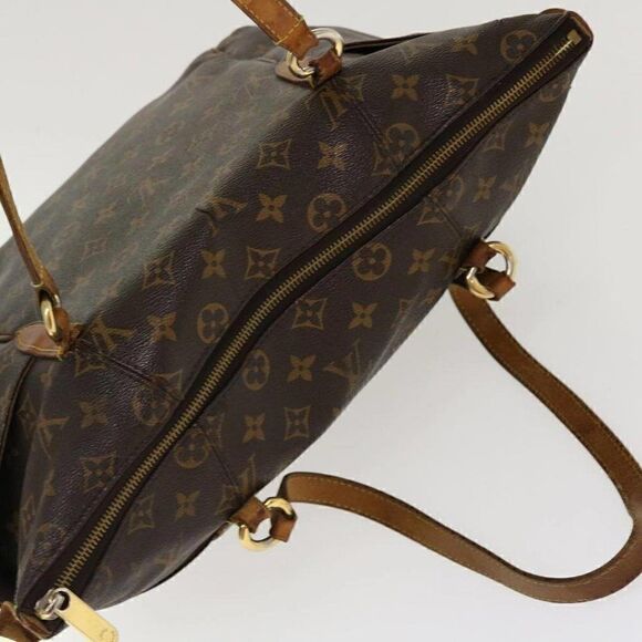 LOUIS VUITTON Monogram Totally MM Tote Bag - Picture 7 of 15